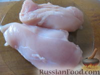Фото приготовления рецепта: Рассольник из мяса курицы с перловой крупой - шаг №2