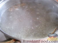 Фото приготовления рецепта: Супчик куриный с цветной капустой - шаг №6