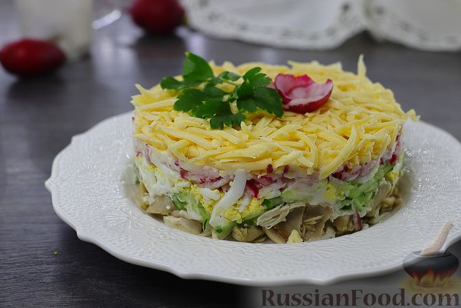 10 очень простых салатов с редиской - Лайфхакер