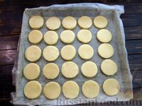 Фото приготовления рецепта: Простое песочное печенье - шаг №11