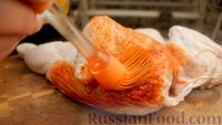 Фото приготовления рецепта: Шашлык из целой курицы (плюс несложный чесночный соус) - шаг №3