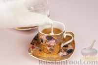 Фото приготовления рецепта: Классический кофе по-венски - шаг №7