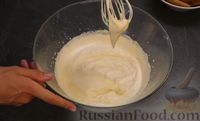 Фото приготовления рецепта: Домашнее мороженое "Сэндвич" - шаг №4