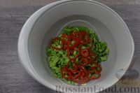 Фото приготовления рецепта: Овощной салат с горчично-лимонной заправкой - шаг №6