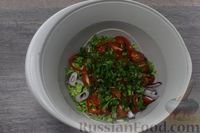 Фото приготовления рецепта: Овощной салат с горчично-лимонной заправкой - шаг №9