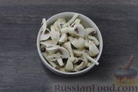 Фото приготовления рецепта: Скумбрия, запечённая с картофелем и грибами - шаг №2
