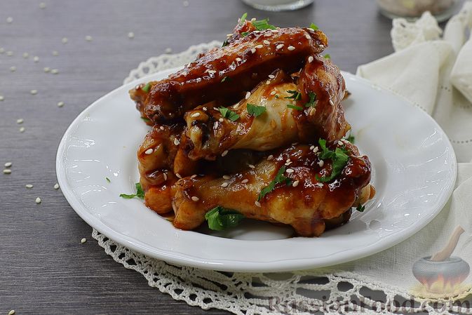 Куриные крылышки в медово-соевом соусе: улетное блюдо для быстрого ужина