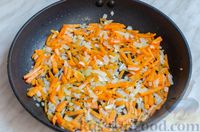 Фото приготовления рецепта: Овощное рагу с кабачками и кукурузой - шаг №4