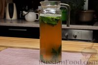 Фото приготовления рецепта: Холодный зелёный чай с лимоном и мёдом - шаг №4
