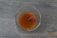 Фото приготовления рецепта: Кабачки, тушенные с тефтелями, сладким перцем и помидорами - шаг №12