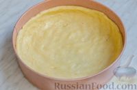 Фото приготовления рецепта: Песочный пирог с творожной начинкой, вишней и штрейзелем - шаг №13