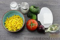Фото приготовления рецепта: Салат из огурцов с помидорами, кукурузой и брынзой - шаг №1