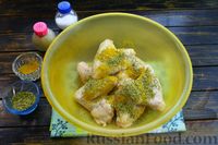 Фото приготовления рецепта: Куриные крылышки, запечённые в томатно-майонезном соусе - шаг №2