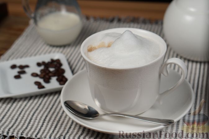 Кофе со специями на молоке в турке