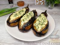 Фото к рецепту: Баклажаны, фаршированные творогом и сыром (в духовке)