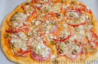 Фото приготовления рецепта: Пицца на бездрожжевом тесте - шаг №15