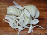 Фото приготовления рецепта: Макароны с курицей и овощами в соусе терияки - шаг №4
