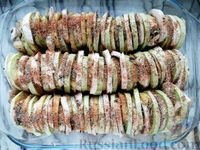 Фото приготовления рецепта: Кабачки, запечённые с картофелем и грибами, в сливках - шаг №6