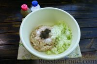 Фото приготовления рецепта: Чебуреки из заварного теста с куриным фаршем - шаг №9