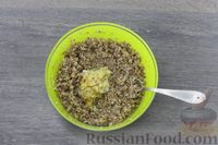 Фото приготовления рецепта: Оладьи из гречневой каши с сыром - шаг №7