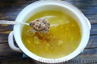 Фото приготовления рецепта: Гороховый суп с тушёнкой - шаг №12