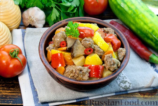 Свинина, тушенная с баклажанами и патиссонами (кабачками) – Молдавская кухня