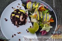 Фото к рецепту: Дорадо в рулетиках с овощами, рисом венере и соусом шафран