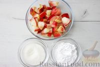 Фото приготовления рецепта: Слоёный рулет с персиками - шаг №6