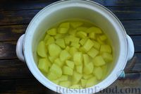 Фото приготовления рецепта: Картофель с галушками и луком - шаг №9