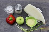 Фото приготовления рецепта: Салат с кальмарами, яблоком и болгарским перцем - шаг №1