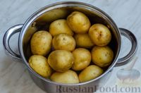Фото приготовления рецепта: Картошка с кабачками, болгарским перцем и сыром - шаг №2