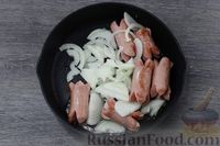Фото приготовления рецепта: Сосиски с болгарским перцем в соево-томатном соусе - шаг №3