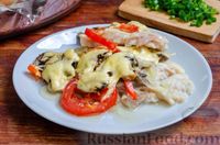 Фото приготовления рецепта: Рыба, запечённая с овощами, грибами и сыром (в фольге) - шаг №13
