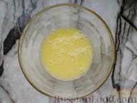 Фото приготовления рецепта: Закусочные ватрушки с сырно-чесночной начинкой - шаг №4