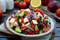 Фото к рецепту: Греческий салат с плавленым сыром