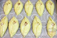 Фото приготовления рецепта: Пирожки-расстегаи с курицей и картошкой - шаг №7