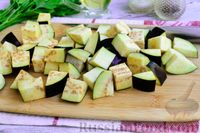 Фото приготовления рецепта: Баклажаны, тушенные с фасолью и помидорами - шаг №2