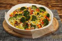 Фото приготовления рецепта: Киш с овощами, грибами и сыром - шаг №12