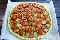 Фото приготовления рецепта: Быстрая бездрожжевая пицца с баклажанами и помидорами - шаг №15