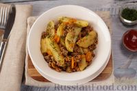 Фото приготовления рецепта: Тушёная картошка с фаршем - шаг №10