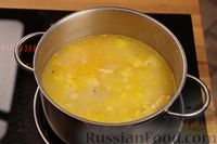 Фото приготовления рецепта: Куриный суп с булгуром - шаг №10