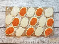Фото приготовления рецепта: Картофельные зразы с морковной начинкой (в духовке) - шаг №9