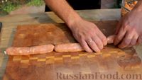 Фото приготовления рецепта: Домашние колбаски для гриля (из свинины и курицы) - шаг №5