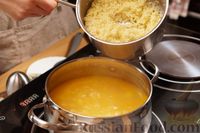Фото приготовления рецепта: Сырный суп с рыбными консервами и пшеном - шаг №10