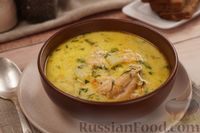 Фото приготовления рецепта: Сырный суп с рыбными консервами и пшеном - шаг №16