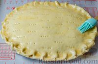 Фото приготовления рецепта: Дрожжевой пирог "Утопленник" с капустной начинкой - шаг №20