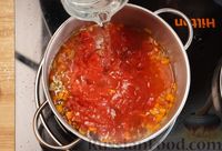 Фото приготовления рецепта: Томатный суп с чечевицей и фрикадельками - шаг №6
