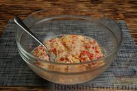 Фото приготовления рецепта: Рубленые куриные котлеты с болгарским перцем и сыром - шаг №6
