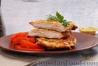 Фото приготовления рецепта: Отбивные из куриного филе в кляре с соевым соусом и сметаной - шаг №10