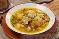 Фото приготовления рецепта: Куриный суп с сырными клёцками и зелёным горошком - шаг №21